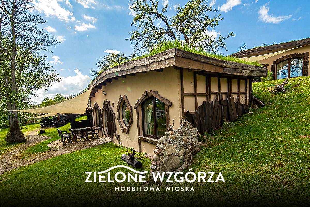 Zielone Wzgórza - Hobbitowe Domki na Kaszubach - Przywidz - ViaCamp.pl